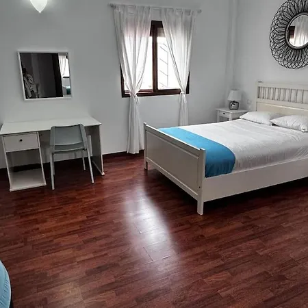 Vivelorural Alba, Private Pool Holiday home